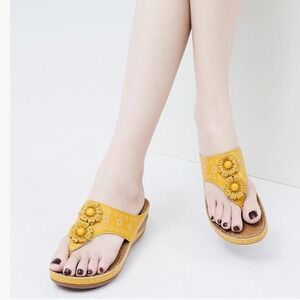 Womens Yellow‎ Flower Thong Sandals Comfort Slip On Summer Shoes